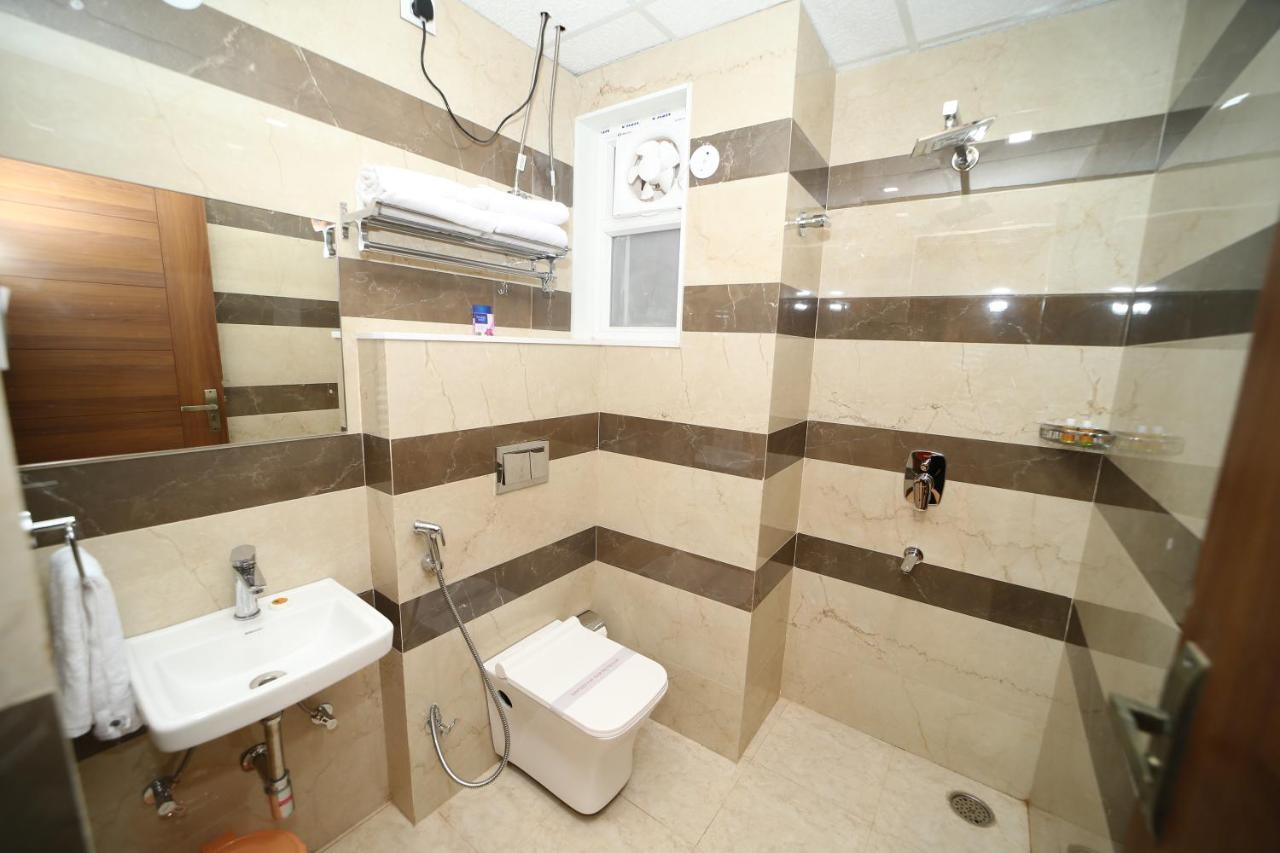 ג'איפור Hotel Myriad Inn מראה חיצוני תמונה