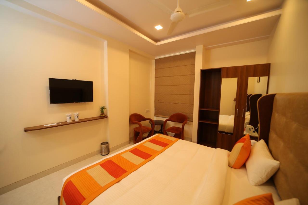 ג'איפור Hotel Myriad Inn מראה חיצוני תמונה